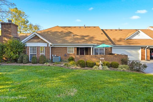 404 Eastgate Village Wynde, Louisville, KY, 40223-4779 | Card Image