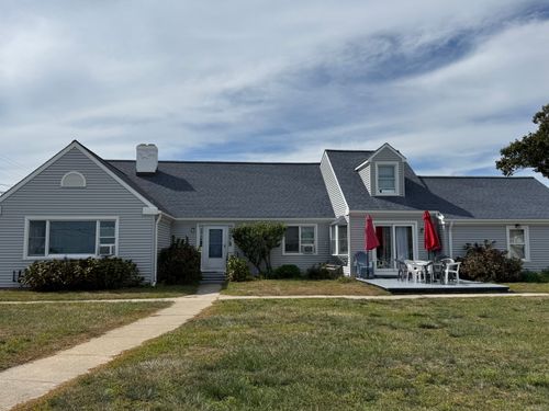 1 Fenwood Dr, Old Saybrook, CT, 06475-3005 | Card Image