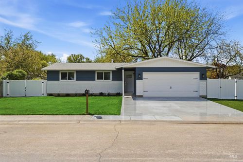 9225 W Landmark St, Boise, ID, 83704-6835 | Card Image