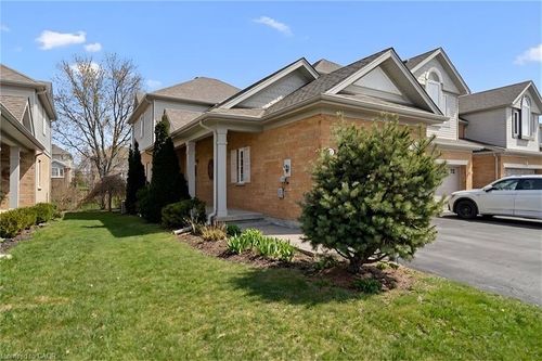 23 Spencer Cres, Guelph, ON, N1L1M2 | Card Image
