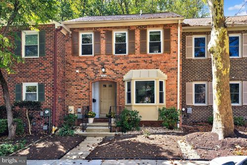 7612 Coddle Harbor Ln, POTOMAC, MD, 20854-3251 | Card Image