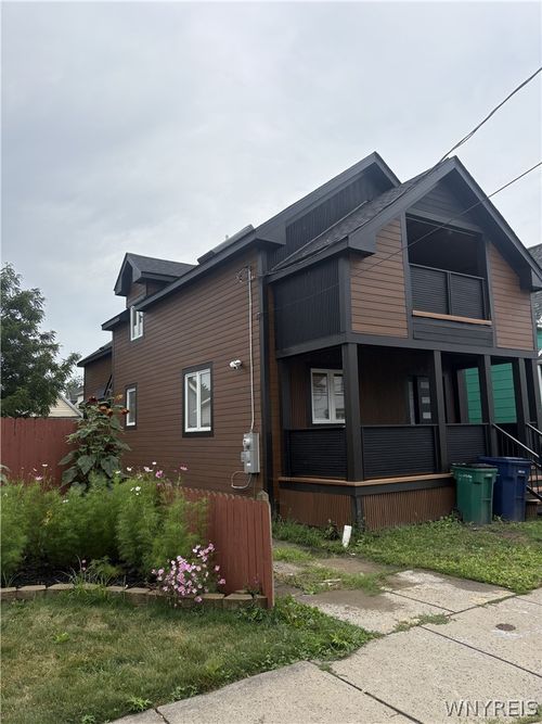 228 Cable St, Buffalo, NY, 14206-3244 | Card Image