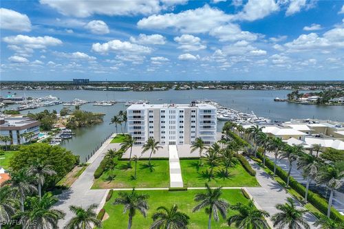 apt-2b-1325 7th St S, Naples, FL, 34102-7354 | Card Image
