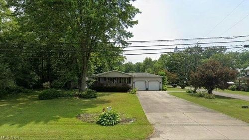 495 S Leavitt Road, Leavittsburg, OH, 44430 | Card Image