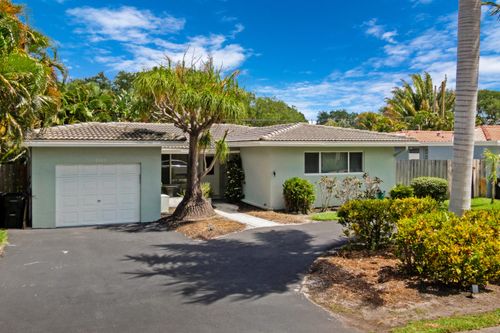 1911 Ne 27th St, Lighthouse Point, FL, 33064-7707 | Card Image