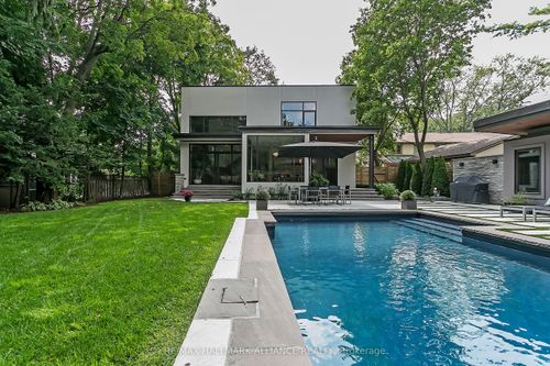 363 Morrison Rd, Oakville, ON, L6J4K2 | Card Image