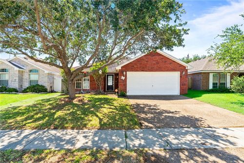 3114 Quail Creek Dr, Corpus Christi, TX, 78414-3792 | Card Image