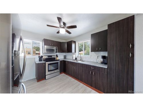 7020 Avrum Dr, Denver, CO, 80221-2533 | Card Image