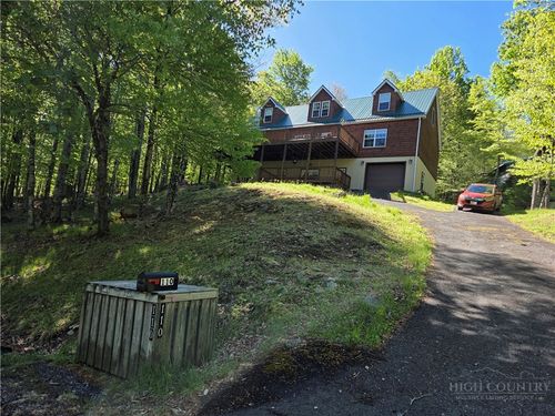 110 Greenbriar Rd, Beech Mountain, NC, 28604-8078 | Card Image