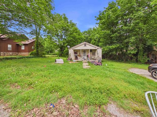 190 W Mark Street, Batesville, AR, 72501 | Card Image