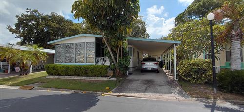 13-7777 46th Ave N, St Petersburg, FL, 33709-2439 | Card Image