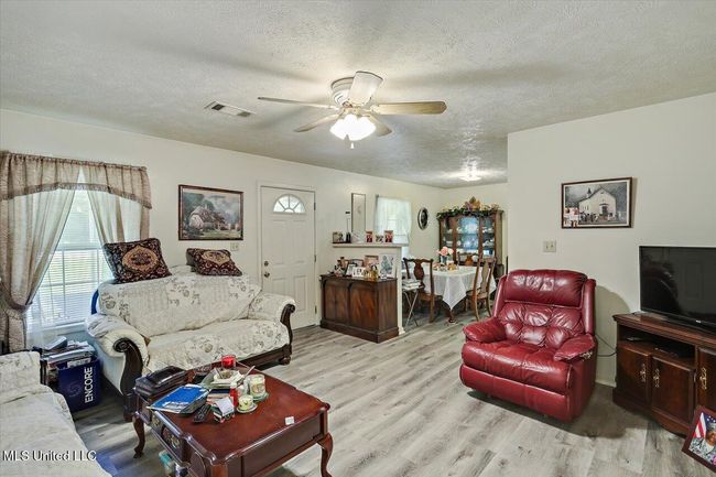09-869 B Parks Rd | Image 12
