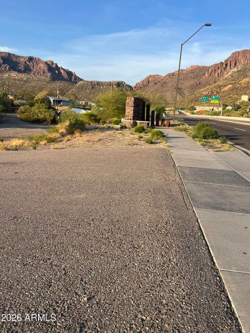 5-and-6-550 W Us Highway 60, Superior, AZ, 85173-4010 | Card Image