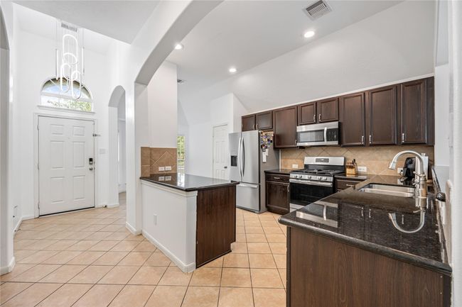 30611 Gardenia Trace Dr, House other with 4 bedrooms, 2 bathrooms and 2 parking in Spring TX | Image 8