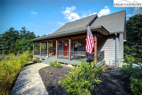 1210 Staghorn Rd, Purlear, NC, 28665-8895 | Card Image