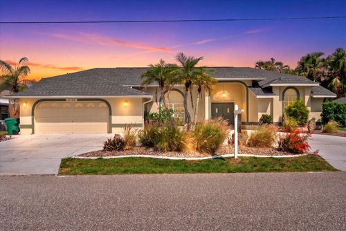 3152 Tarytown St, PORT CHARLOTTE, FL, 33952-6934 | Card Image