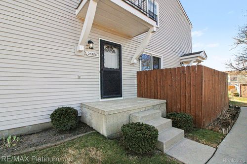 23588 N Rockledge, Novi, MI, 48375-3757 | Card Image