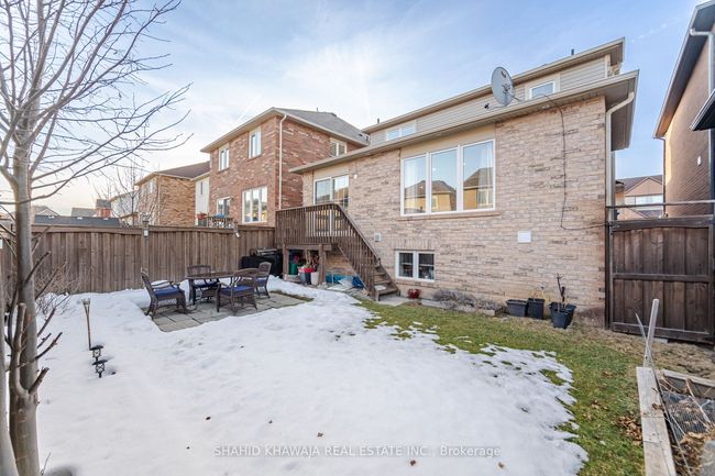 458 Pozbou Cres, House other with 6 bedrooms, 4 bathrooms and 2 parking in Milton ON | Image 46