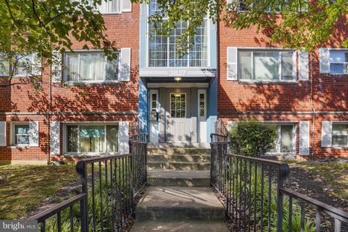 d-203-3827 Hamilton St, HYATTSVILLE, MD, 20781-1833 | Card Image