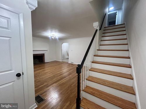 144 Second Ave, NEWTOWN SQUARE, PA, 19073-4526 | Card Image