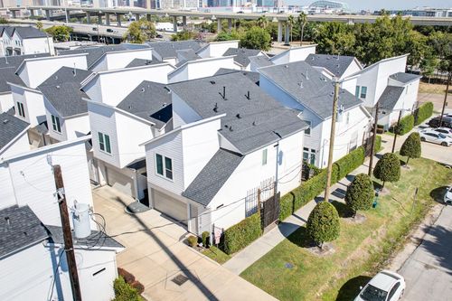 2026 Live Oak St, Houston, TX, 77003-5544 | Card Image