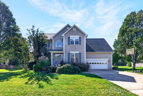 394 English Oak Rd, Fletcher, NC, 28732-8368 | Card Image