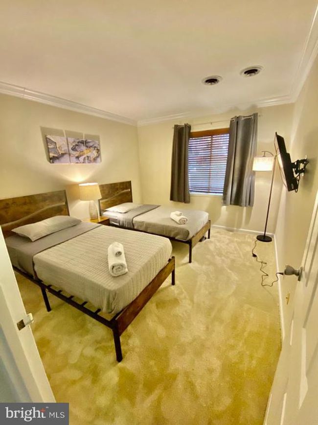 APT-2B - 2624 Redcoat Dr, Condo with 3 bedrooms, 1 bathrooms and null parking in ALEXANDRIA VA | Image 14