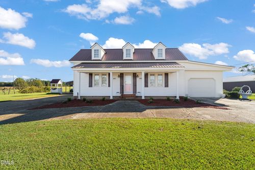 401 Allens Crossroads Rd, Four Oaks, NC, 27524-8178 | Card Image