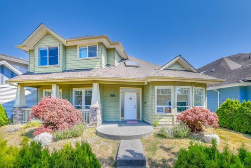 6982 Barnard Dr, Richmond, BC, V7C5T5 | Card Image