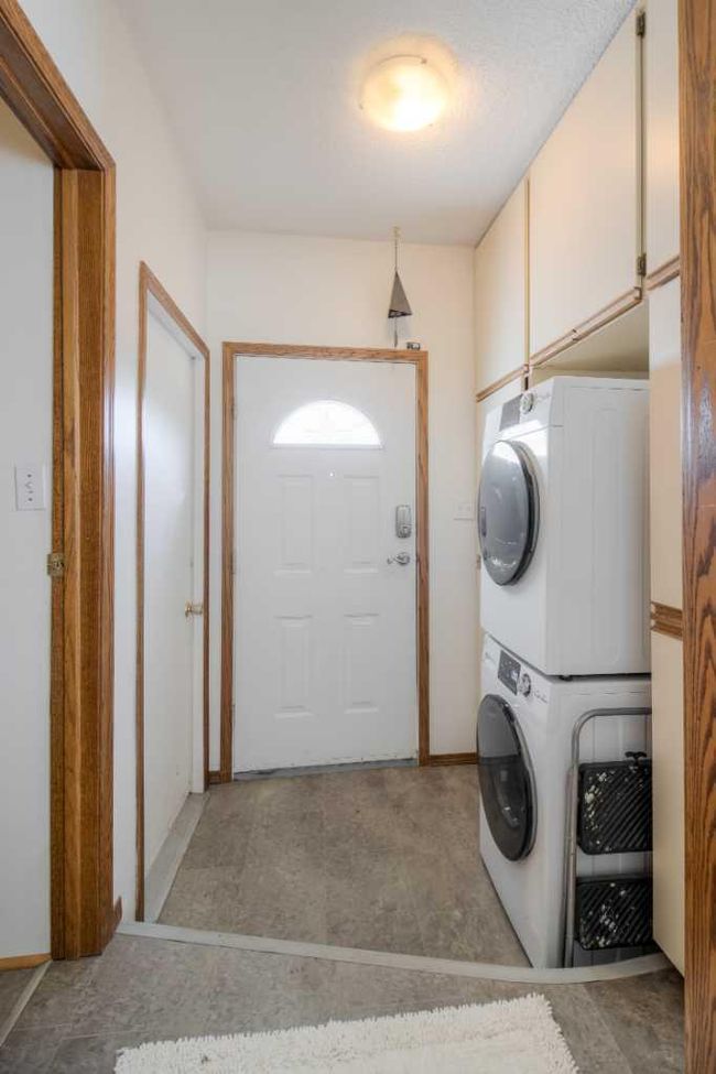 6 Tudor Cres S, House detached with 6 bedrooms, 3 bathrooms and 4 parking in Lethbridge AB | Image 24