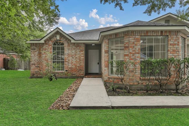 22727 Bridgewater Dr, House other with 3 bedrooms, 2 bathrooms and 2 parking in Spring TX | Image 5