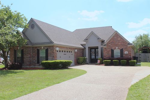 496 Brompton Ln, Bossier City, LA, 71111-8225 | Card Image