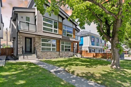 2807 36 St Sw, Calgary, AB, T3E2Z9 | Card Image