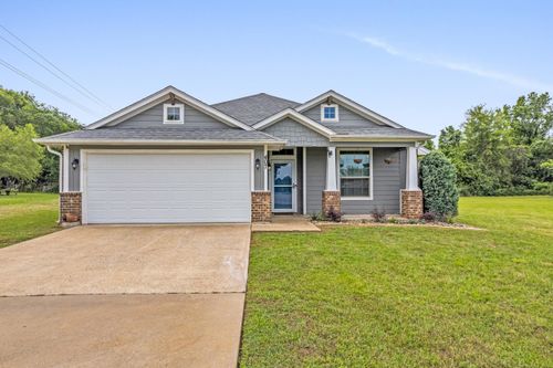 407 Hiawatha St, Longview, TX, 75603-7523 | Card Image