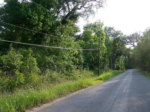 433 Manila Dr, Angleton, TX, 77515-6632 | Card Image