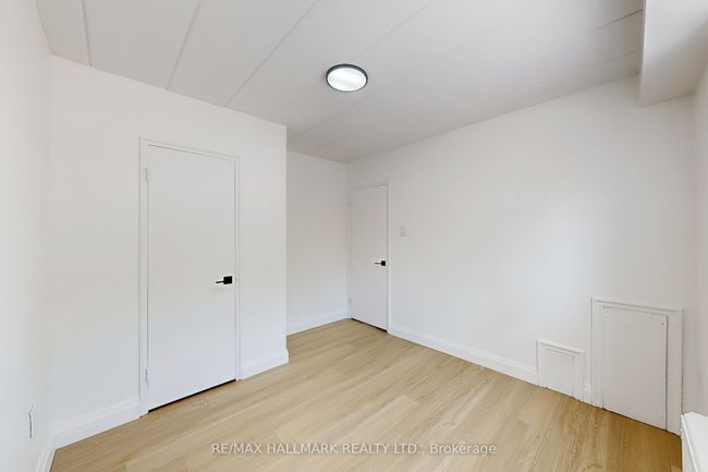 2 - 2424 New St, Condo with 2 bedrooms, 1 bathrooms and 1 parking in Burlington ON | Image 18