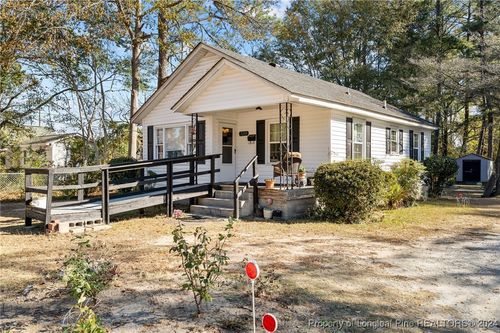 1210 Sunset Drive, Laurinburg, NC, 28352 | Card Image