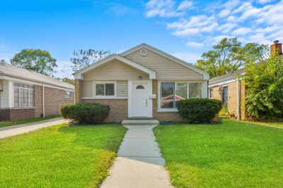 12602 S Loomis Street, House other with 3 bedrooms, 1 bathrooms and 2 parking in Calumet Park IL | Image 1