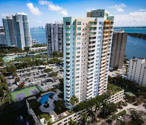 apt-703-2475 Brickell Ave, Miami, FL, 33129-2479 | Card Image