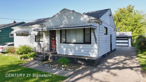 1847 Barks Street, Flint, MI, 48503 | Card Image