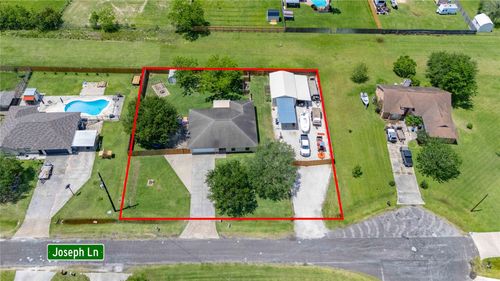 7315 Joseph Ln, Baytown, TX, 77523-8875 | Card Image