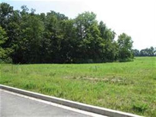 303 Amelia Dr, East Peoria, IL, 61611-7817 | Card Image