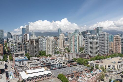 3205-193 Aquarius Mews, Vancouver, BC, V6Z2Z2 | Card Image