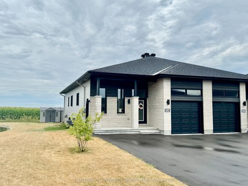 834B Namur St, Embrun, ON, K0A1W0 | Card Image
