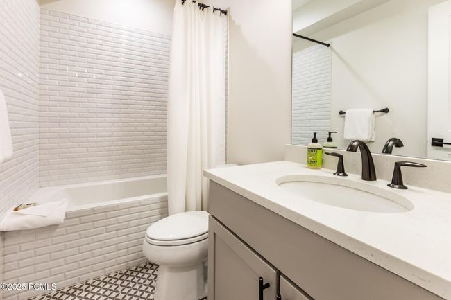 1106 W Wasatch Spring Rd, Condo with 4 bedrooms, 4 bathrooms and null parking in Hideout UT | Image 32