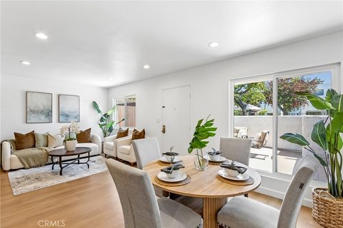 11917 Heritage Cir, Downey, CA, 90241-4326 | Card Image