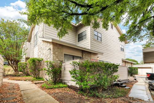 apt-103-829 W Bitters Rd, San Antonio, TX, 78216-7910 | Card Image