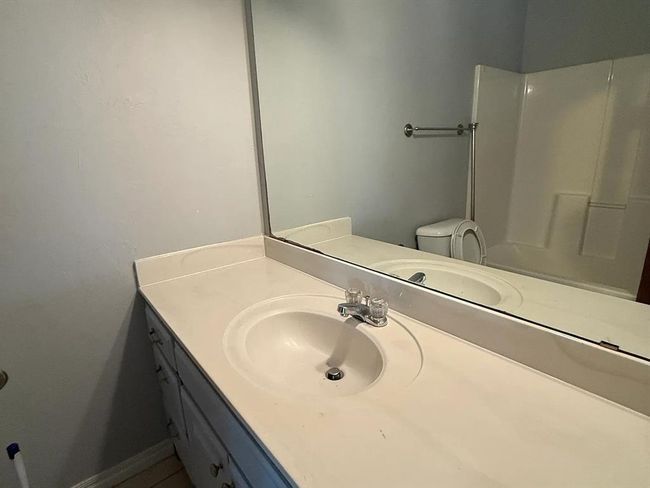 11000 Sw 8 Th St, House other with 3 bedrooms, 2 bathrooms and null parking in Yukon OK | Image 10