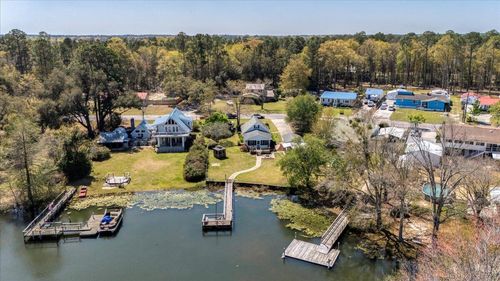 273 Belvedere Dr, Eutawville, SC, 29048-8700 | Card Image