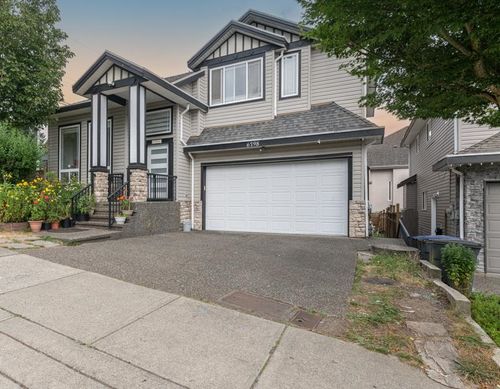 6798 146b St, Surrey, BC, V3S0Z4 | Card Image